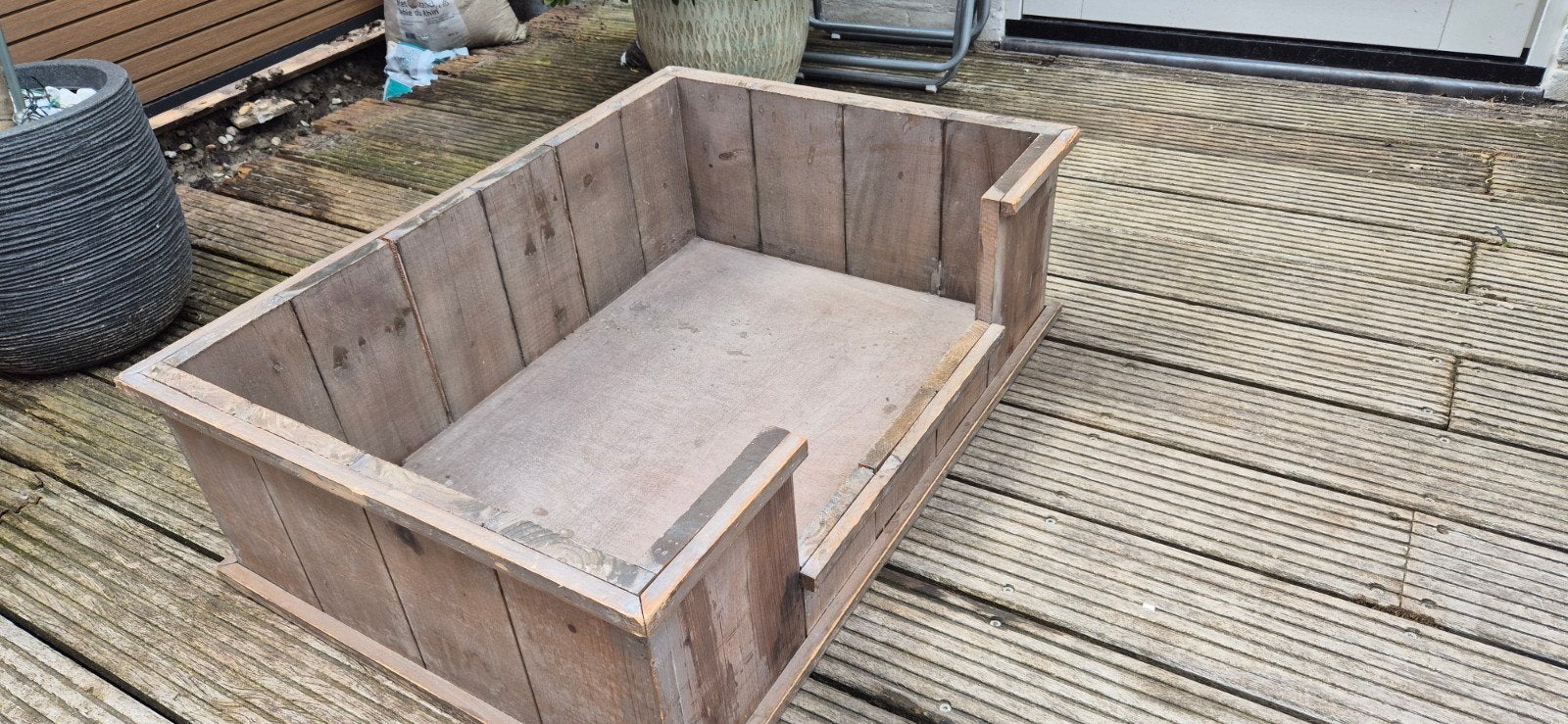 Houten hondenmand, Ophalen, Overige