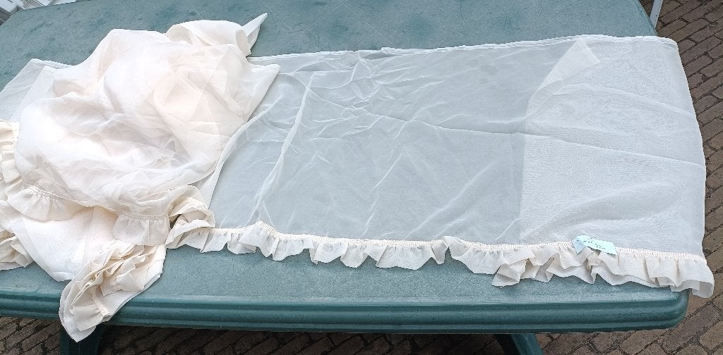 Vintage nieuwe vitrage valletjes ecru 13 mtr x 60 cm (SF22), Ophalen of Verzenden, Nieuw, Vitrage