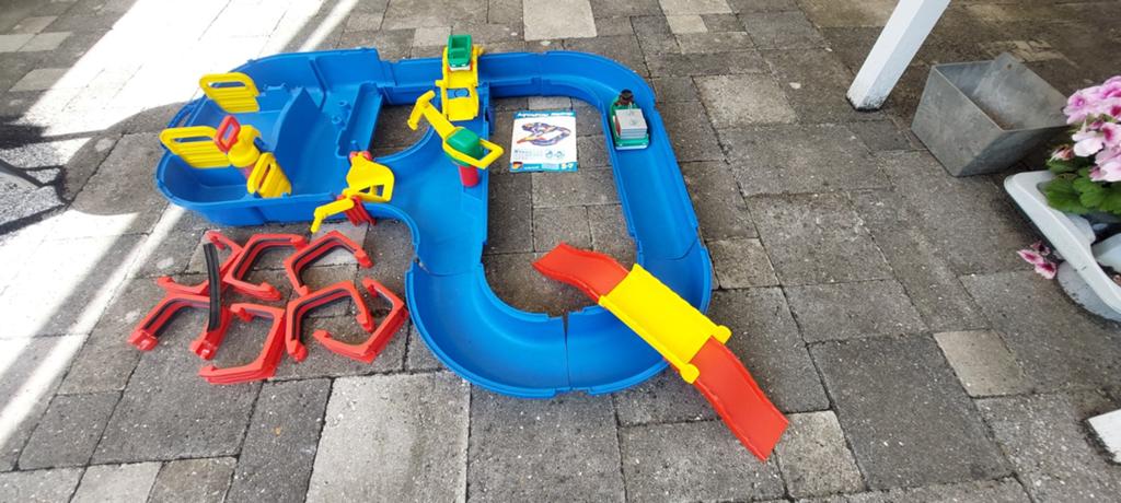 Aquaplay megabridge waterbaan, Kinderen en Baby's, Speelgoed | Racebanen, Gebruikt, Handmatig, Overige merken, Ophalen