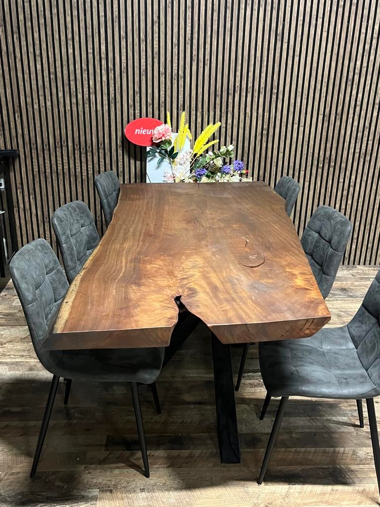 Exclusieve Boomstamtafel Surinaams Mahonie met Zwart Onderst, Ophalen, Gebruikt, 100 tot 150 cm, 200 cm of meer