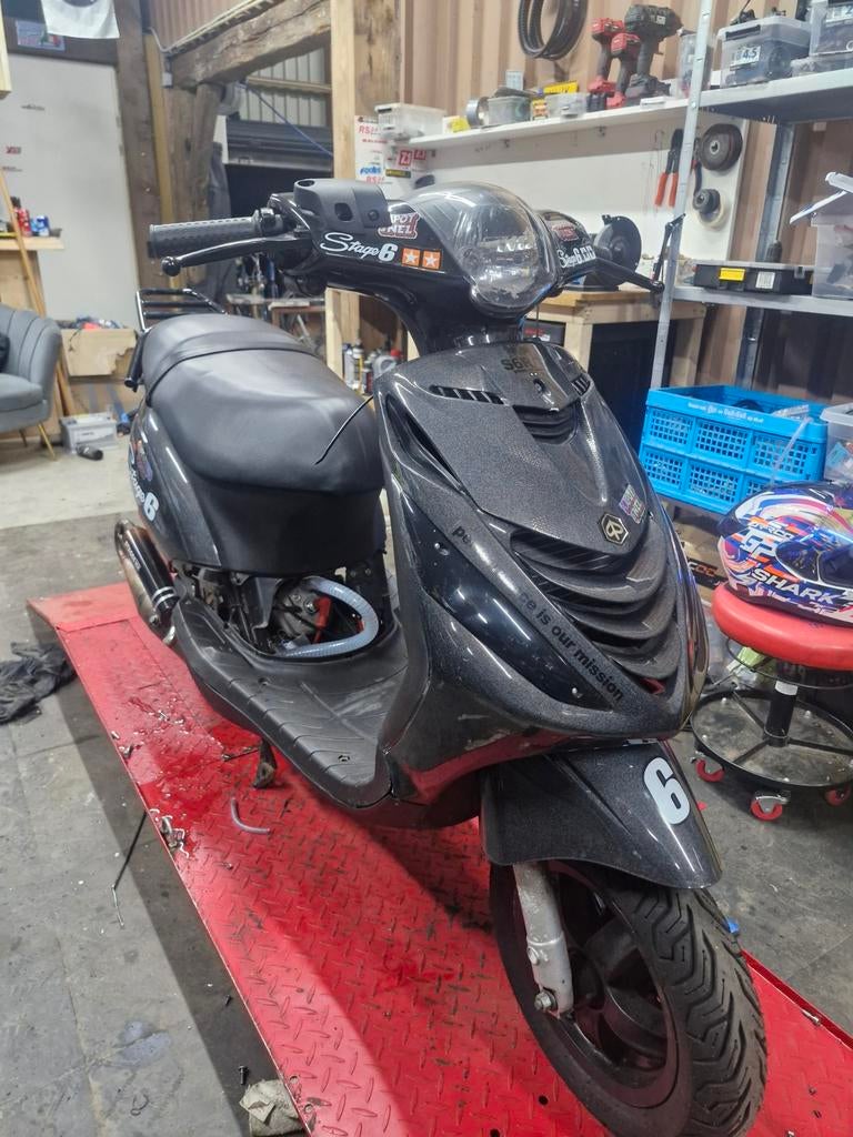 Piaggio zip sp, Fietsen en Brommers, Scooters | Piaggio, Zo goed als nieuw, Zip, Ophalen of Verzenden