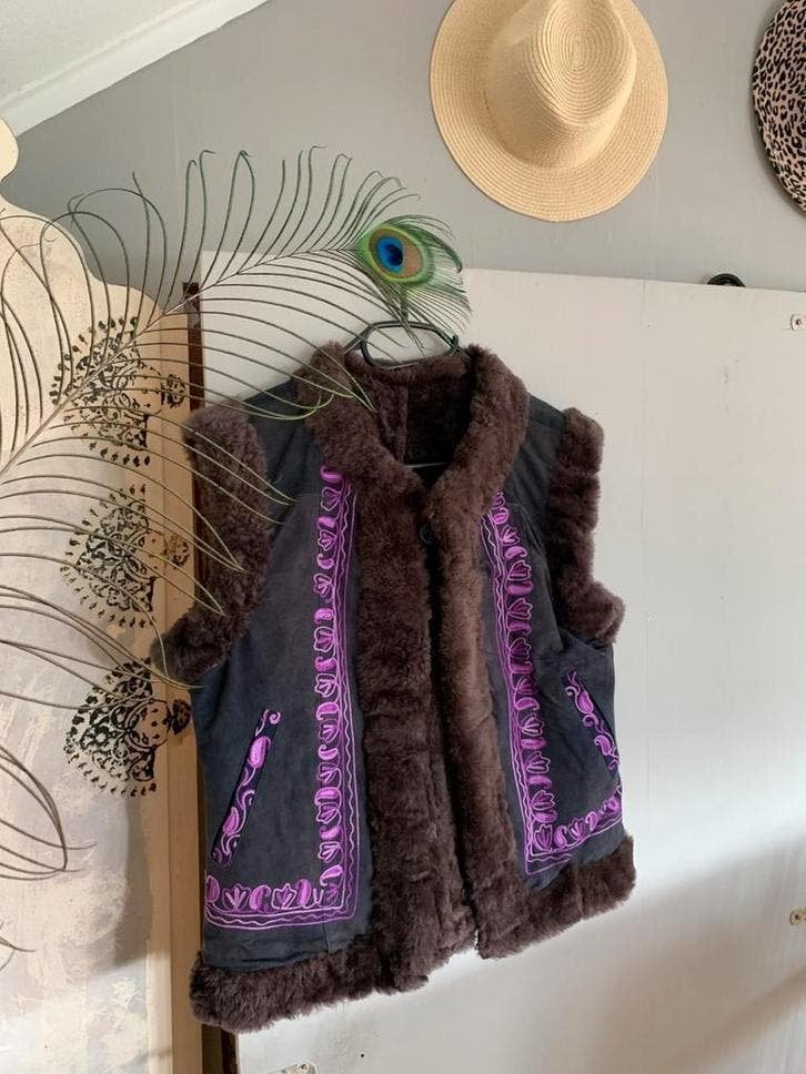 Vintage afghaanse waistcoat S M bohemian houtje touwtje, Kleding | Dames, -, Ophalen of Verzenden, Zo goed als nieuw, Maat 36 (S)