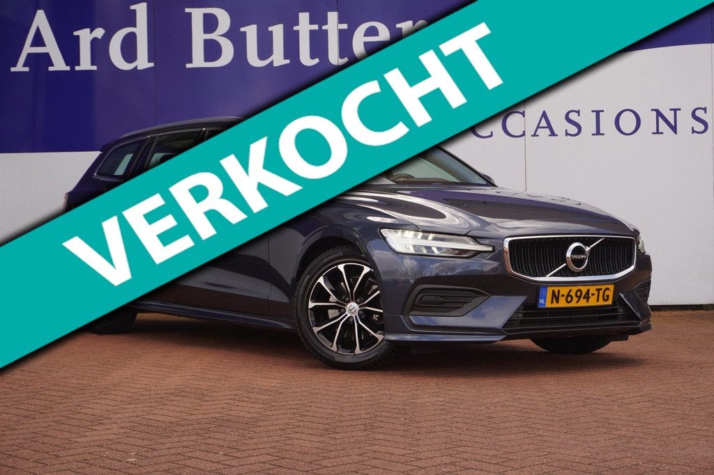 Volvo V60 2.0 B3 Momentum Business+Volleder+camera+elek-Klep, Auto's, Volvo, 4 cilinders, 1969 cc, 163 pk, Hybride Elektrisch/Benzine