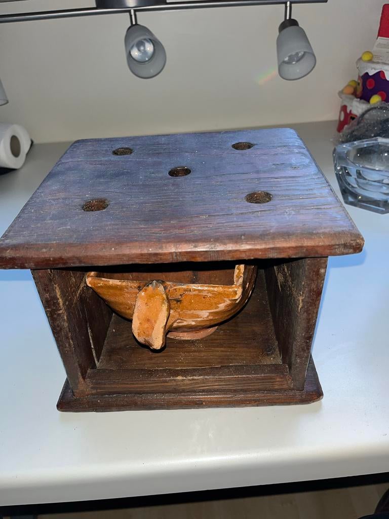 Antieke Houten Stoof met Aardewerk Vuurtestje, Antiek en Kunst, Antiek | Keramiek en Aardewerk, Ophalen of Verzenden