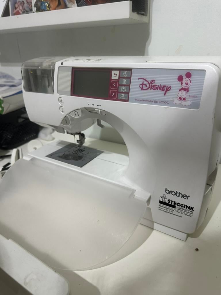 Brother SE2700 borduurmachine, Hobby en Vrije tijd, Borduren en Borduurmachines, Ophalen, Zo goed als nieuw, Machineborduren, Borduurmachine