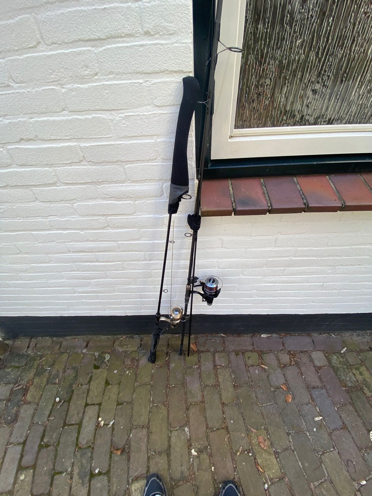 Diverse vishengels en molens, inclusief tassen, Ophalen, Gebruikt, Complete hengel