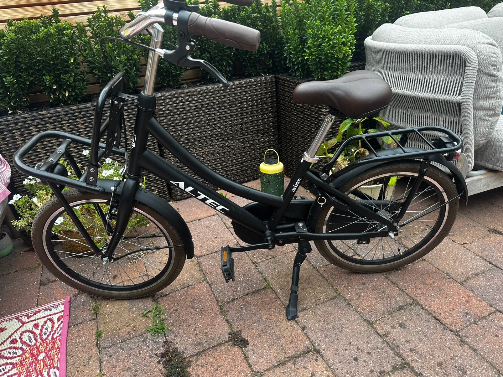 Fiets 20 inch Altec urban, Fietsen en Brommers, Ophalen, Zo goed als nieuw, Terugtraprem, 20 inch of meer