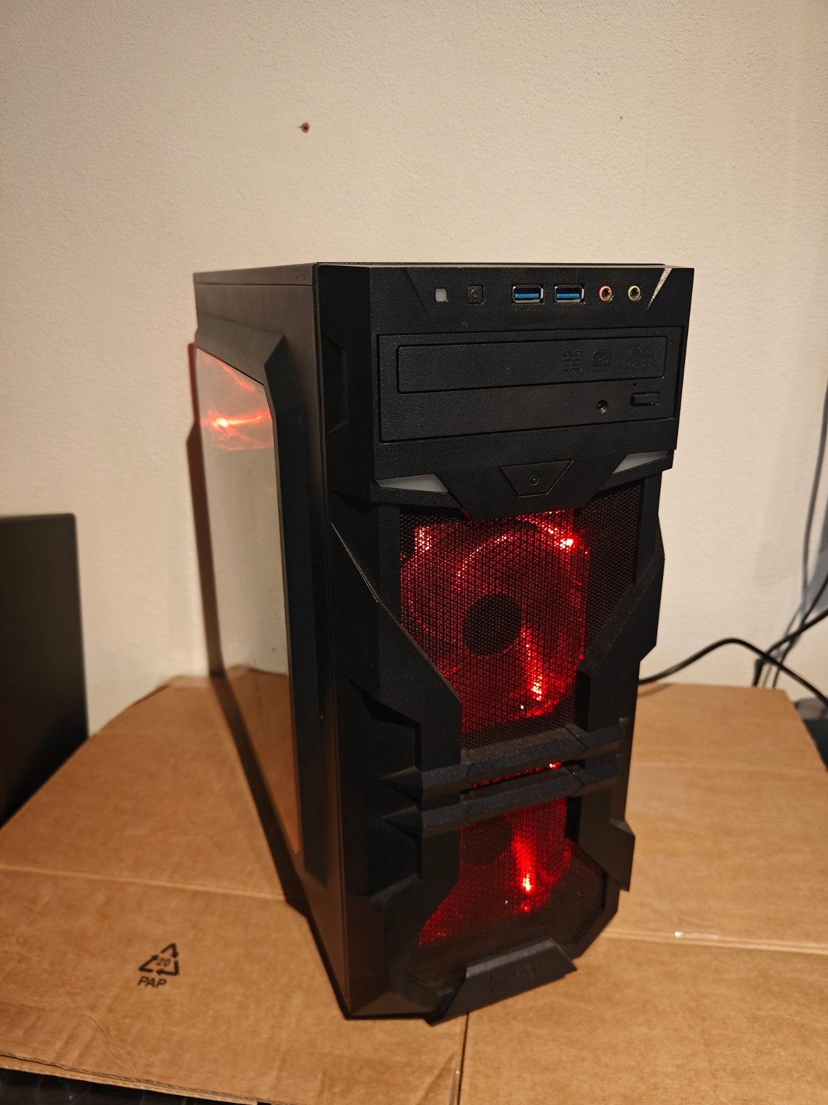 Gamingcomputer GeForce GTX 1660 Super, Ophalen, Gebruikt, Gaming, SSD
