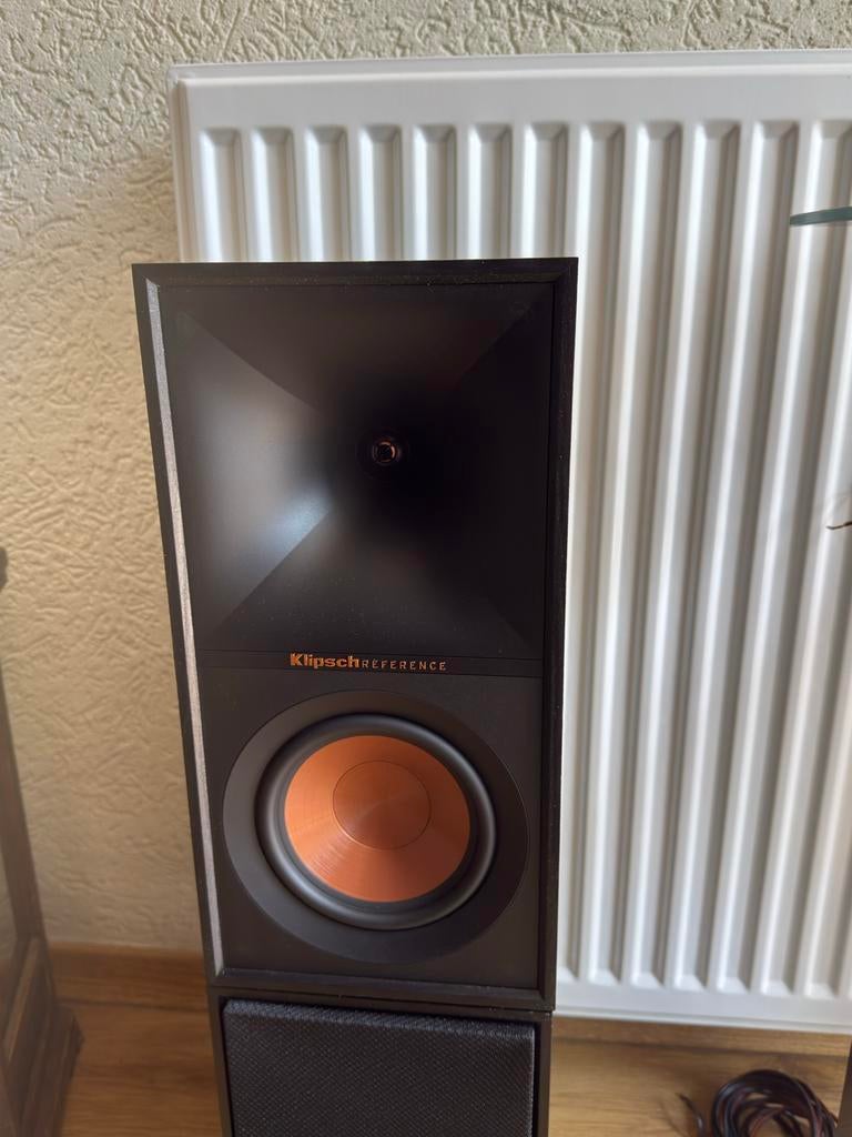 Klipsch Reference R-50M Speakers (2 stuks) incl standaard