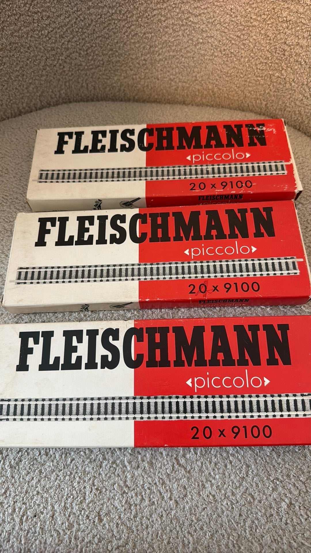 Fleischmann 9100 20 stuks per doos nieuw, Hobby en Vrije tijd, Modeltreinen | N-Spoor, Ophalen of Verzenden, Nieuw, Rails, Fleischmann
