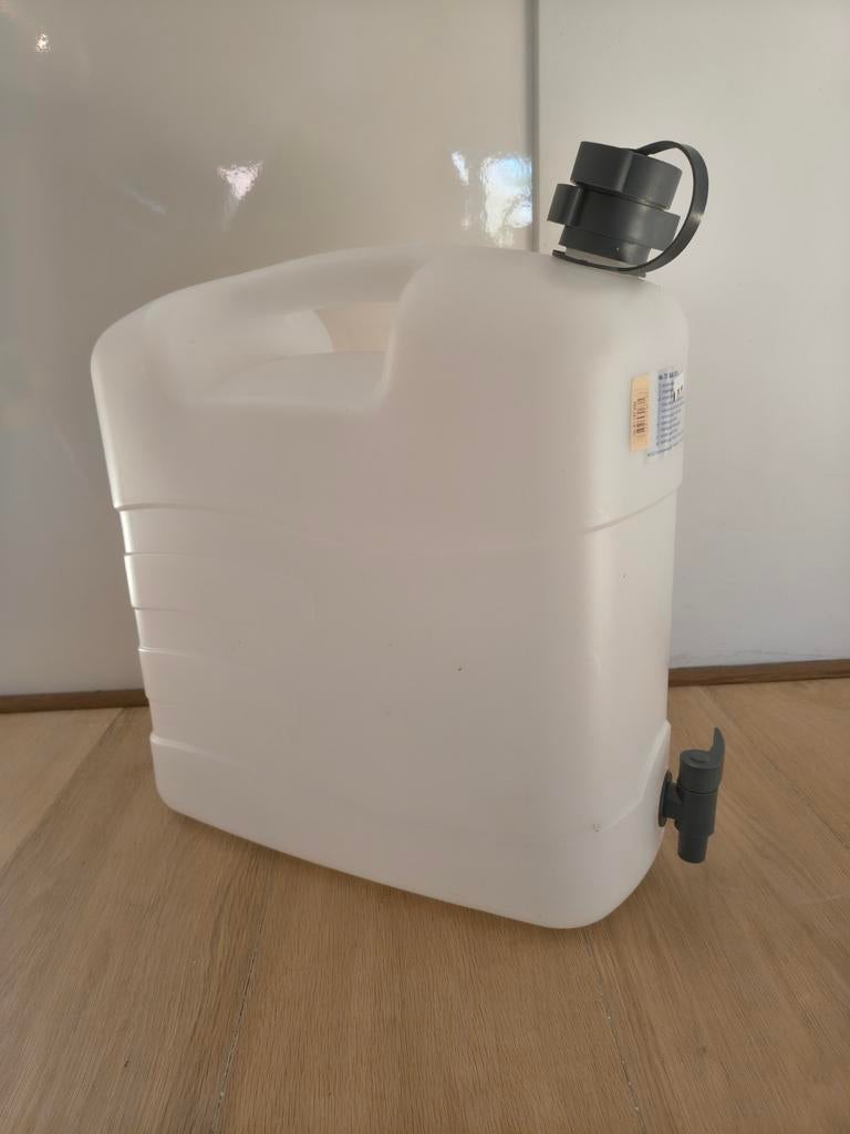 Camping water jerrycan met kraan inhoud 20 liter, Minder dan 75 liter, Ophalen