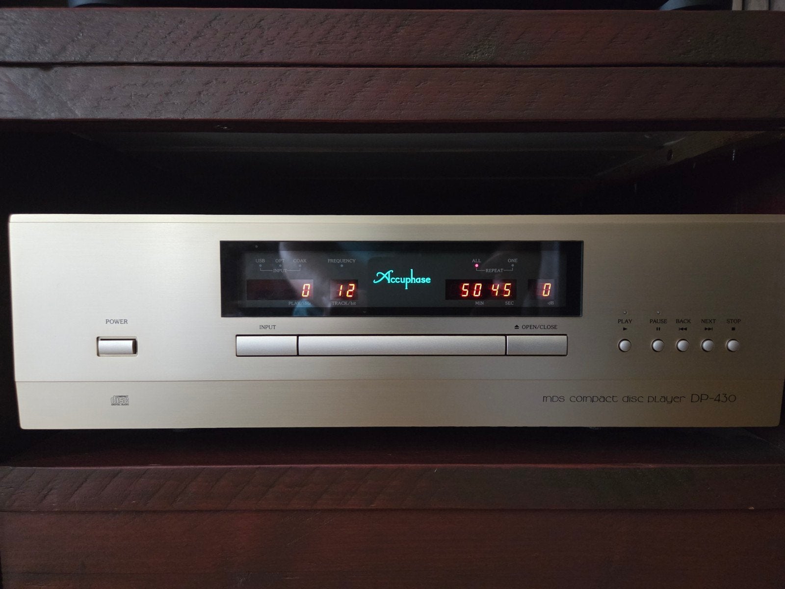 Accuphase DP-430 in absolute nieuwstaat, Ophalen of Verzenden, Zo goed als nieuw, Overige merken