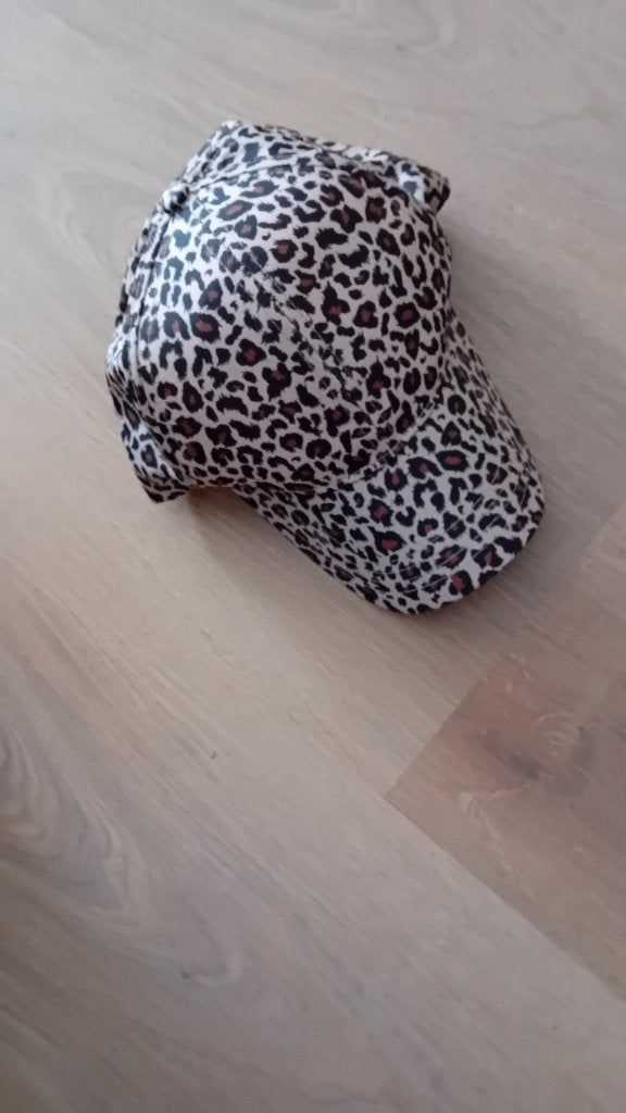 Pet / cap / panter print nieuw, Ophalen of Verzenden, Nieuw, Muts