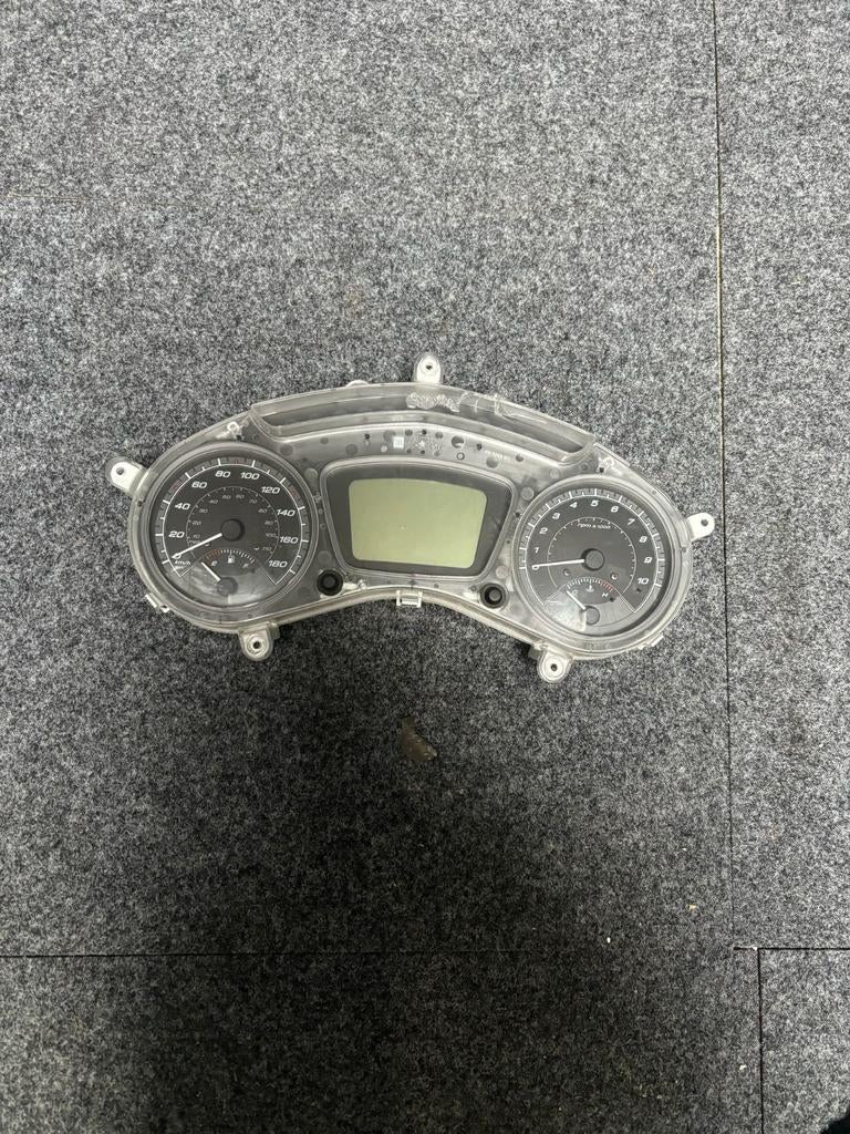 Piaggio mp3 dashboard onderdelen MP3, Motoren, Tuning en Styling, Ophalen of Verzenden