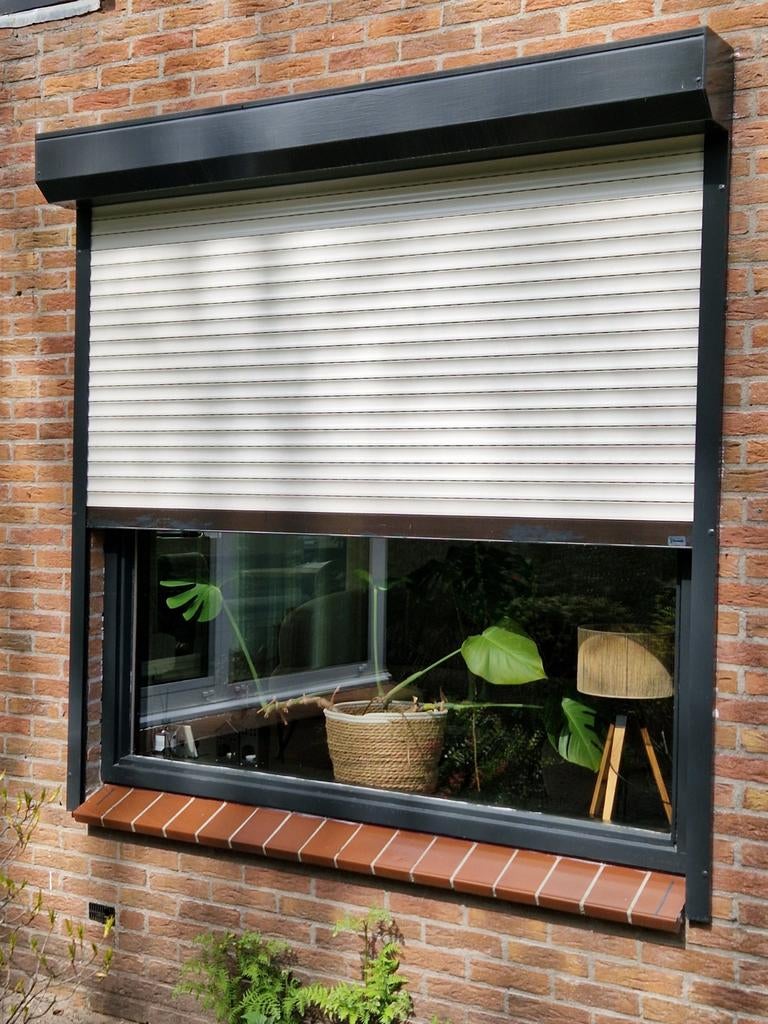 Rolluik, Ophalen, Gebruikt, 200 cm of meer, Wit