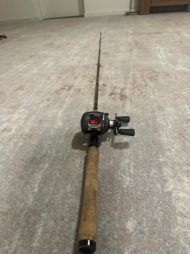Abur garcia reel met rozemeier baitcast hengel, Ophalen, Zo goed als nieuw, Werphengel