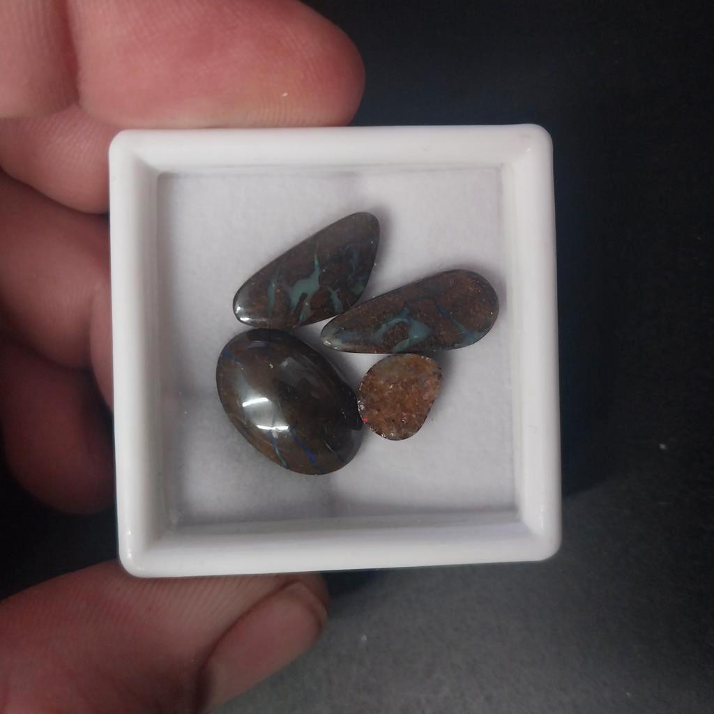 4 verschillende echte Australische opaal cabochons, Ophalen of Verzenden