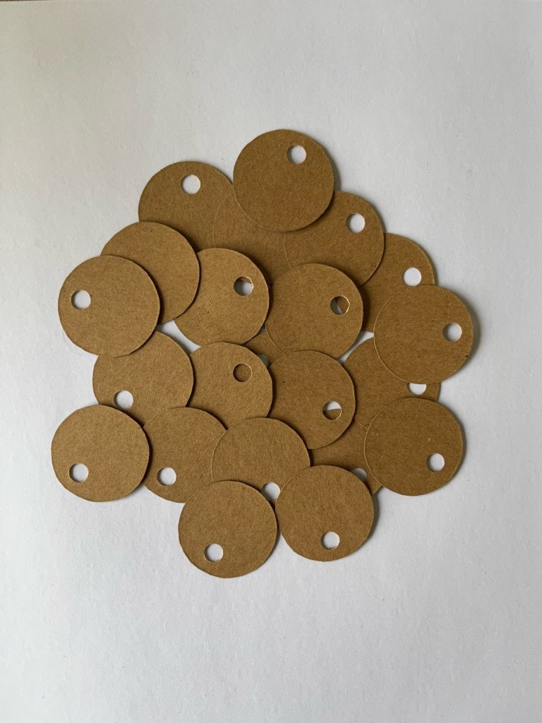 Prijskaartjes bruin prijsetiketten labels rond 3 cm, Diversen, Ophalen of Verzenden, Nieuw