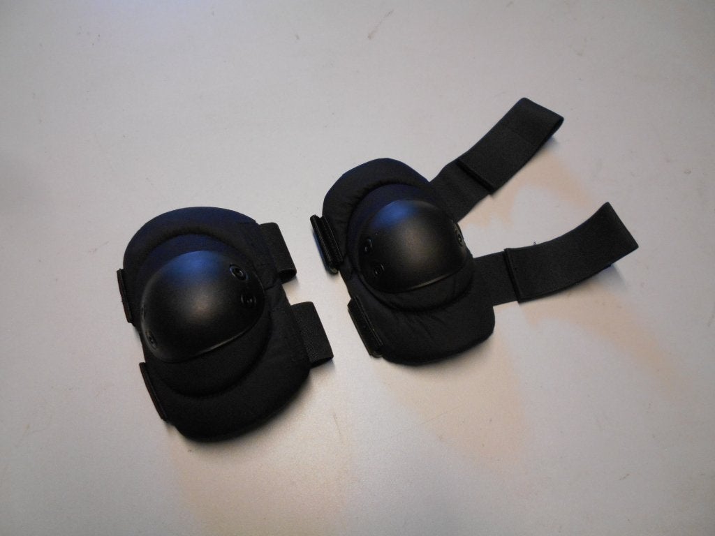 Elleboogbeschermer set Nederlands leger Zwart, Ophalen of Verzenden, Landmacht, Nederland, Kleding of Schoenen