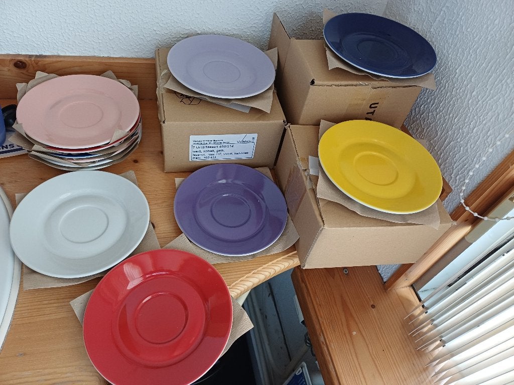 Porseleinen schoteltjes (servies) NIEUW, Huis en Inrichting, Keuken | Servies, Ophalen, Overige merken, Nieuw, Modern