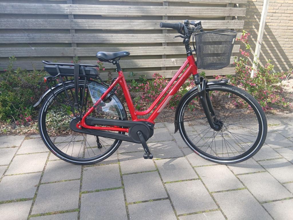Elektrische fiets Stella Middenmotor Bosch, Fietsen en Brommers, Fietsen | Dames | Omafietsen, Zo goed als nieuw, Ophalen