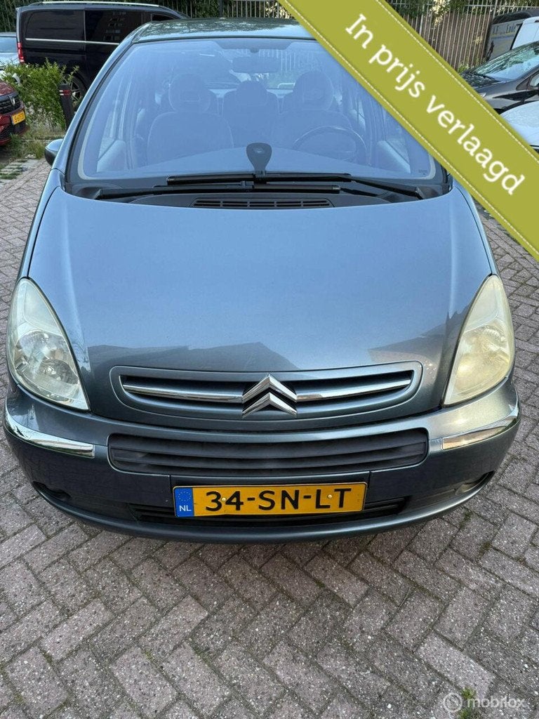 Citroen Xsara Picasso 1.6i-16V Caractère, Auto's, Citroën, Voorwielaandrijving, Stof, Zwart, 4 cilinders