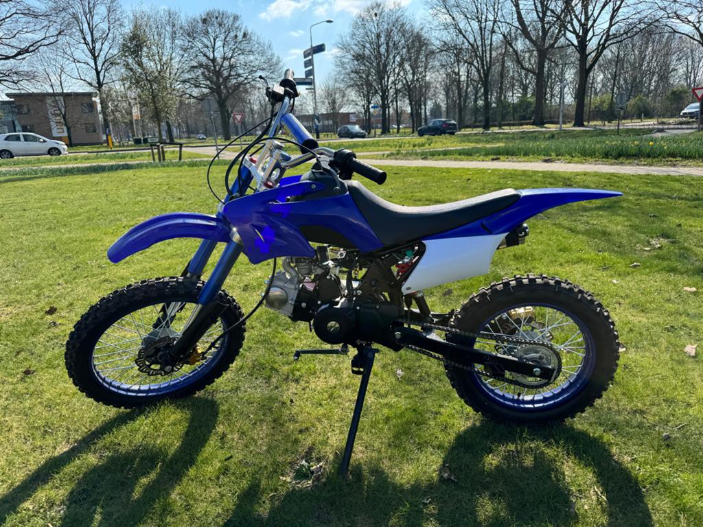 Nieuwe Pitbike in doos 750€, Ophalen, Zo goed als nieuw, Schijfrem, Pitbike