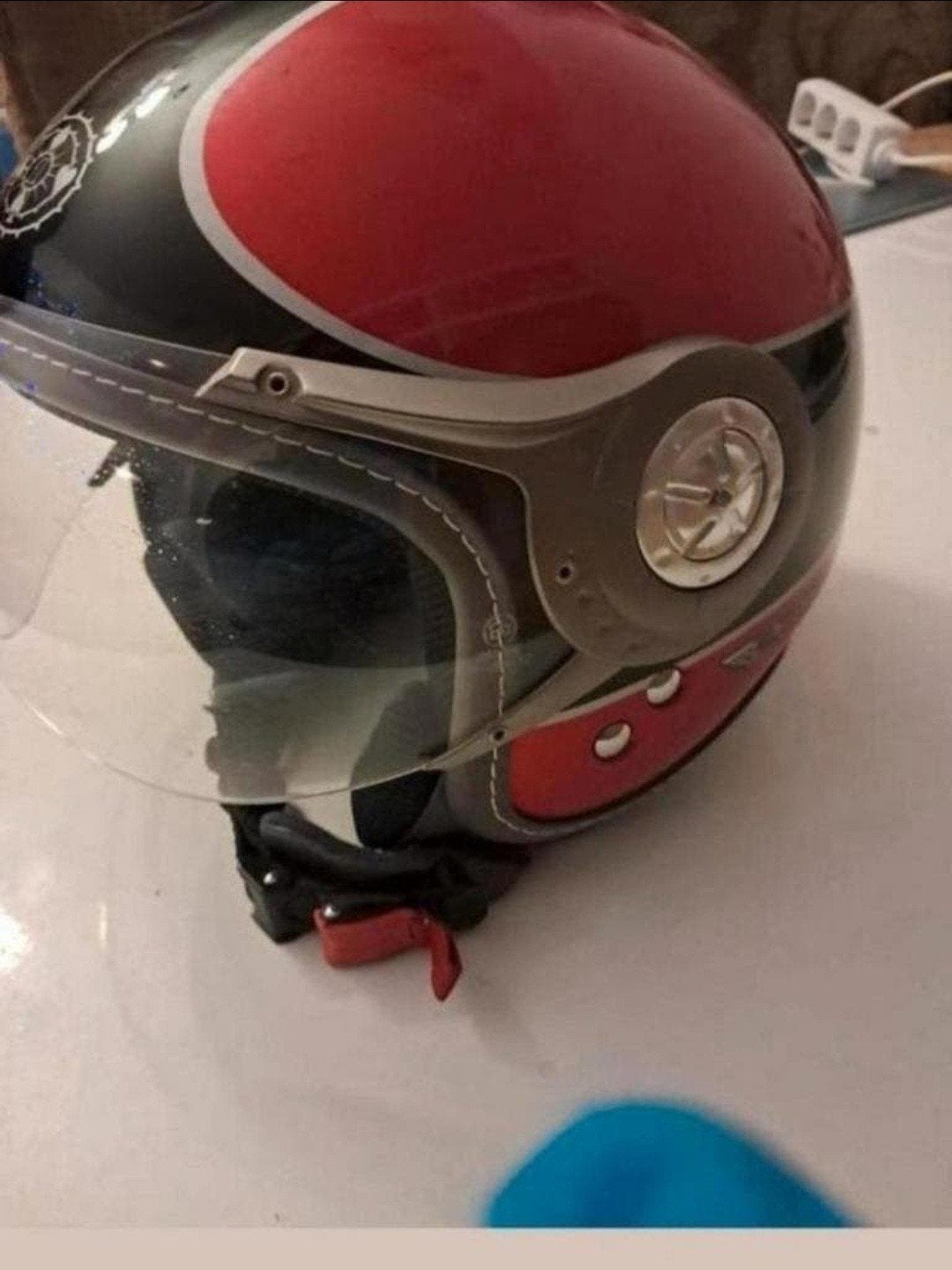 Te koop! Cruiser merk Helm voor motor/brommer/scooter., Fietsen en Brommers, Brommerhelmen, Ophalen