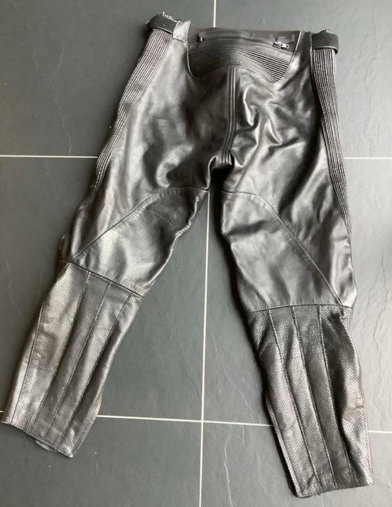 Difi motorbroek (verstelbaar) maat 42-46, Ophalen of Verzenden, Tweedehands, Dames, Broek | leer