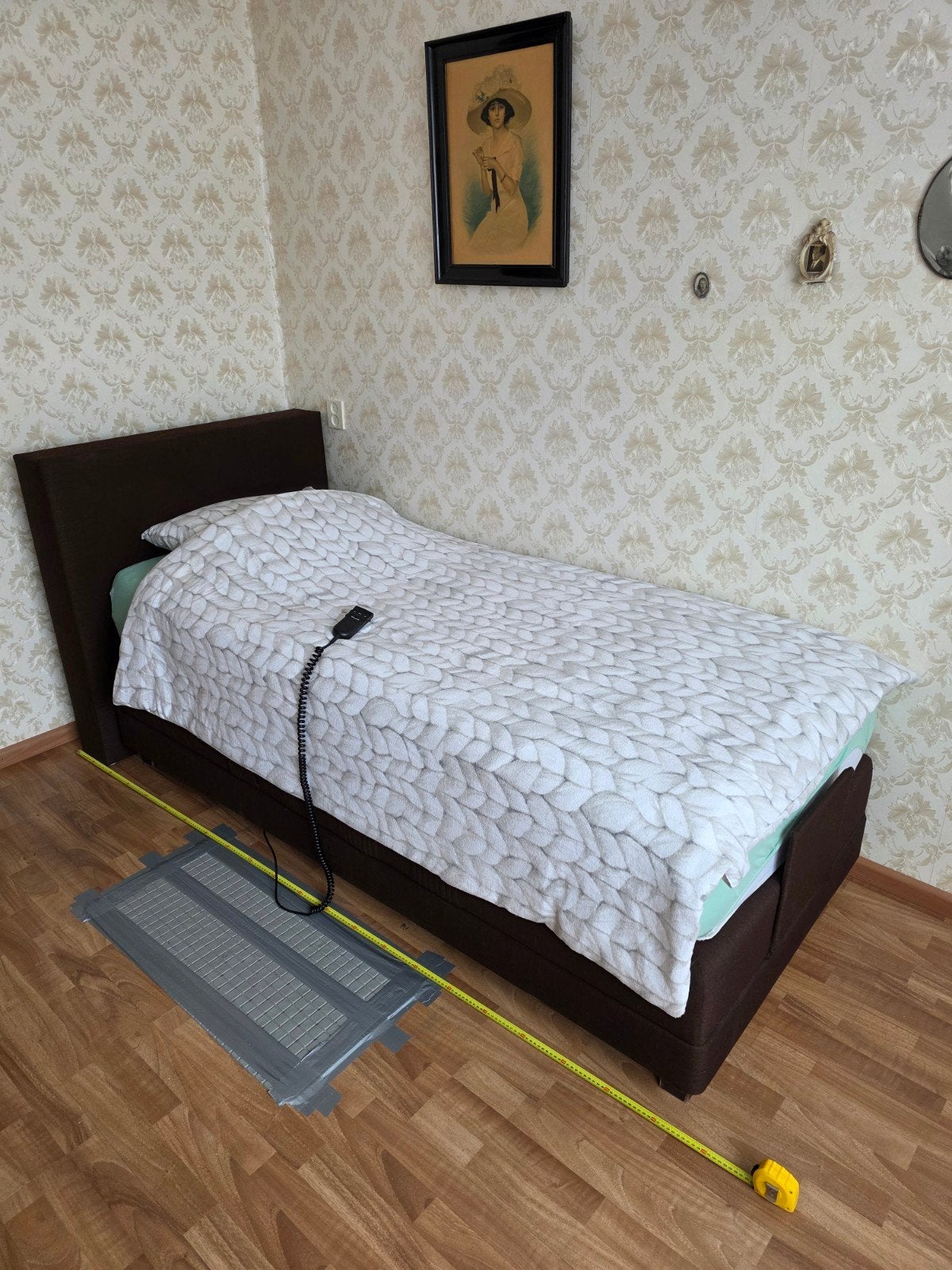 Elektrisch Seniorenbed 90x200 + M Line Matras Slow Motion VI, Ophalen, Verstelbaar, 90 cm, Eenpersoons