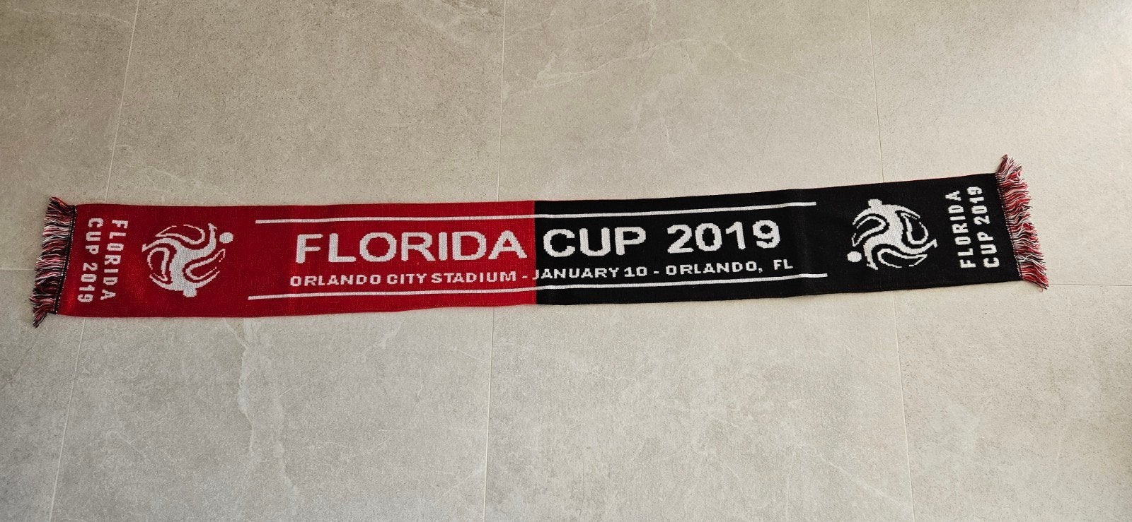 Ajax Florida Cup 2019 Sjaal - Zeldzaam Collectors Item, Ophalen of Verzenden, Zo goed als nieuw, Ajax, Vaantje of Sjaal
