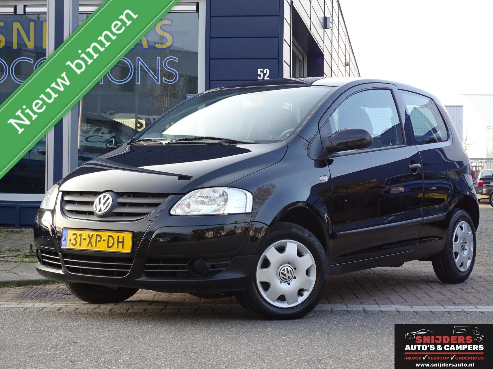 Volkswagen Fox 1.2 Trendline in zeer goede staat, Auto's, Voorwielaandrijving, Zwart, ABS, 4 stoelen