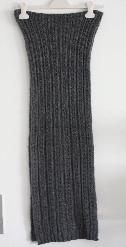 grijze grof gebreide sjaal, Ophalen of Verzenden, Gedragen, Maat 46/48 (XL) of groter, Sjaal