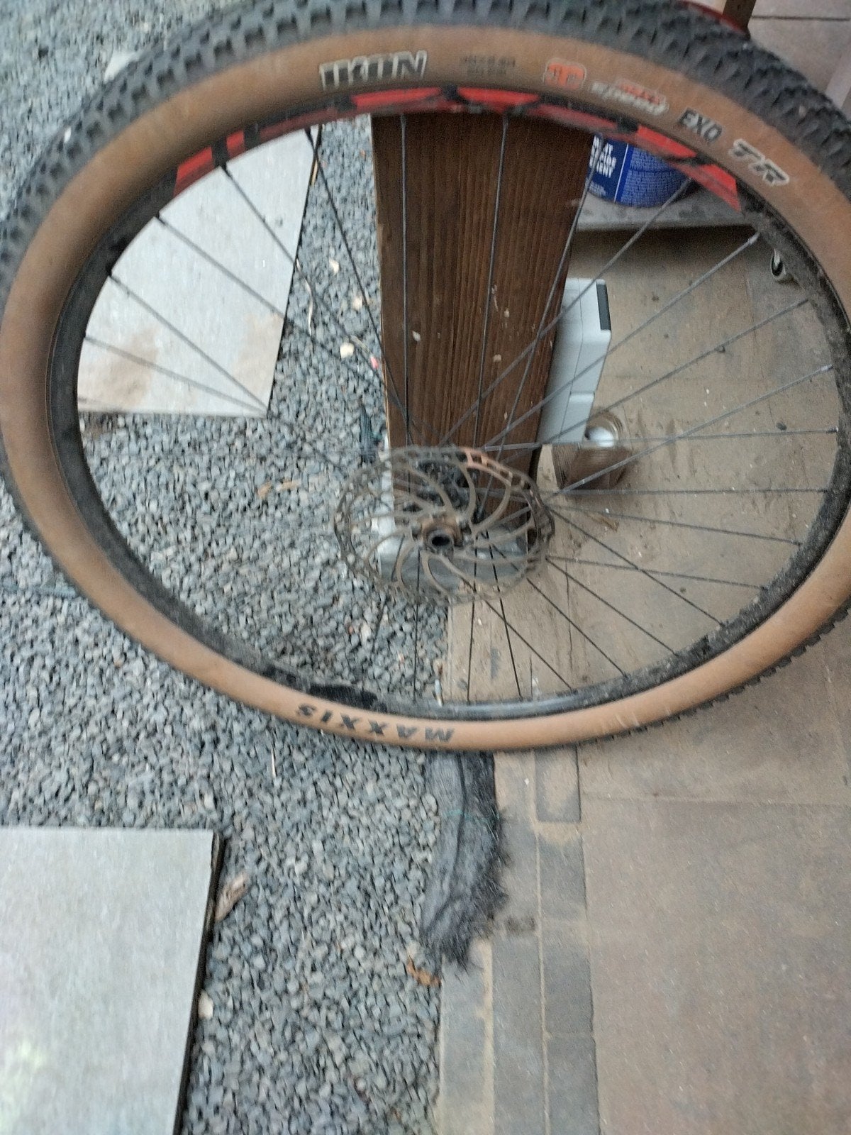 Mountainbike mtb wielen 29inch steekas compleet, Gebruikt, Aluminium, Mountainbike, Maxxis