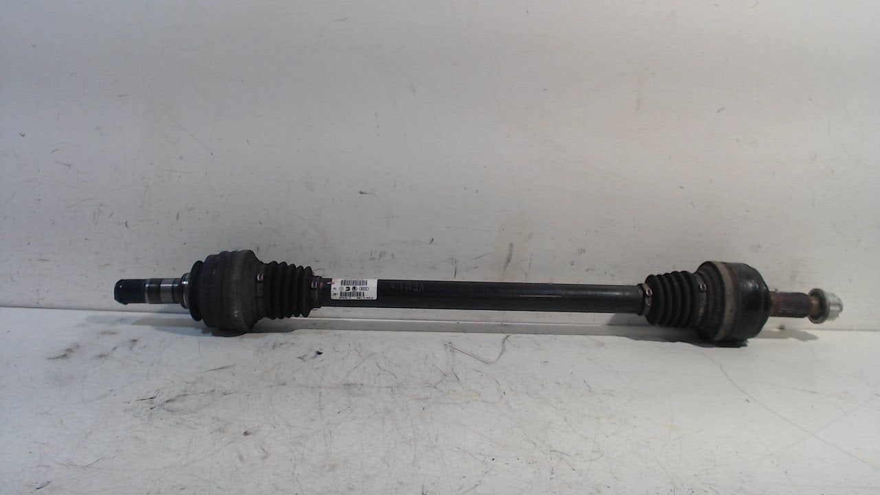 Aandrijfas links achter Audi Q7, Onderdelen@venauto.nl, Van der Ven Autorecycling B.V., Gebruikt, Ettenseweg 76, 4706 PB Roosendaal, The Netherlands