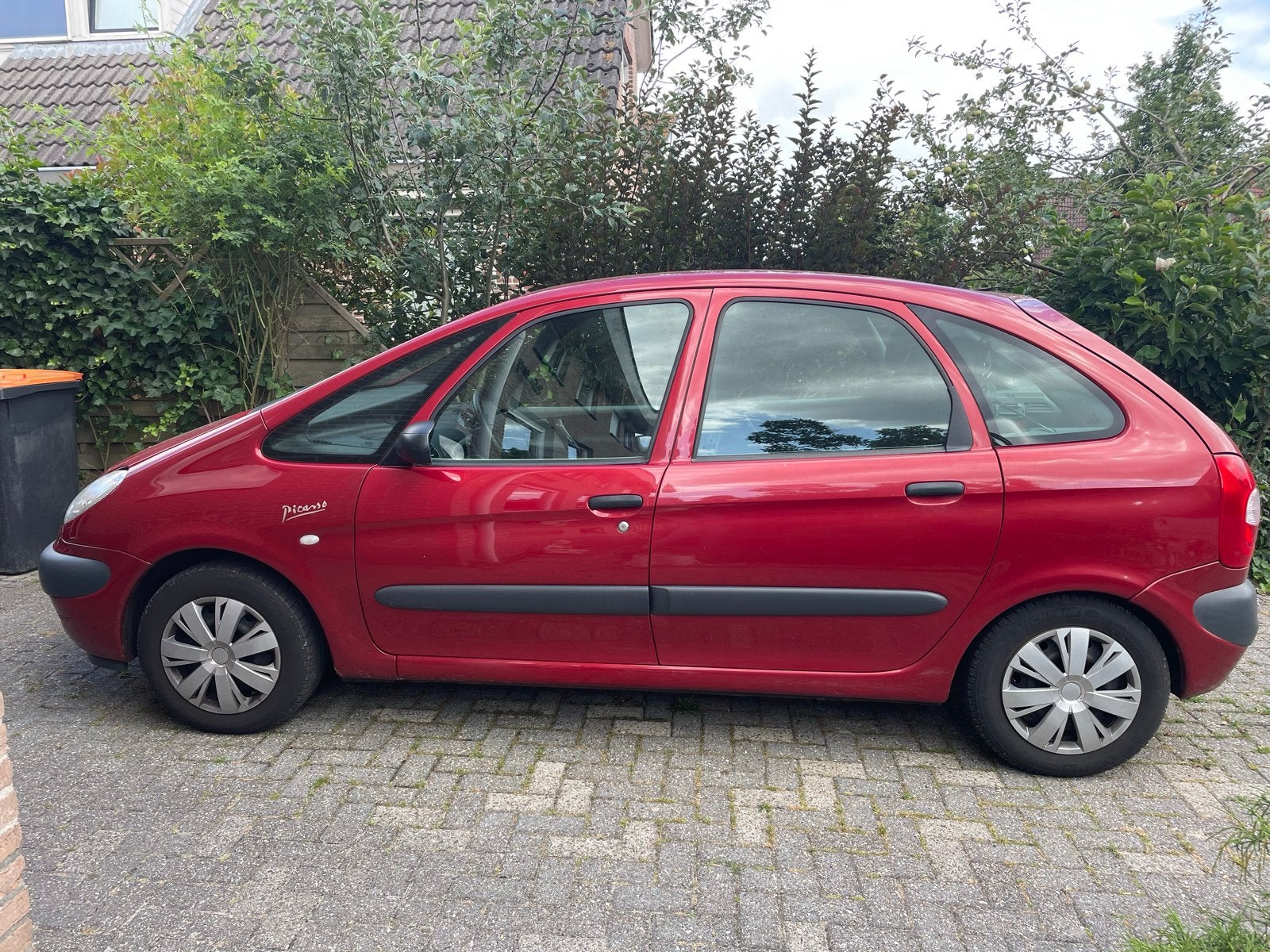 Citroën Xsara 2.0 16V Picasso AUT 2003 Rood, Auto's, Citroën, 136 pk, Xsara, 4 cilinders, 700 kg