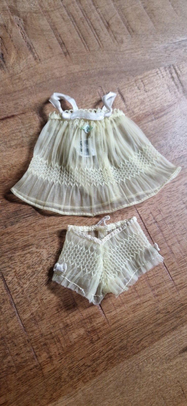 Barbie vintage Sweet Dreams, Ophalen of Verzenden, Gebruikt, Kleertjes