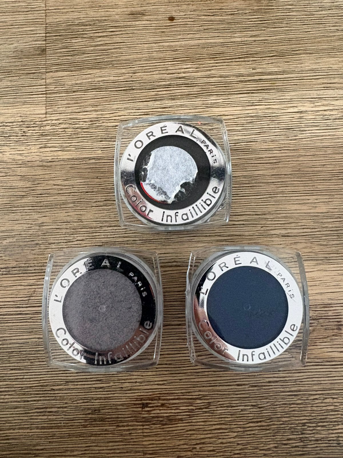 Nieuw! 3x L'Oréal Paris Color Infaillible oogschaduw, Ogen, Blauw, Nieuw, Ophalen of Verzenden