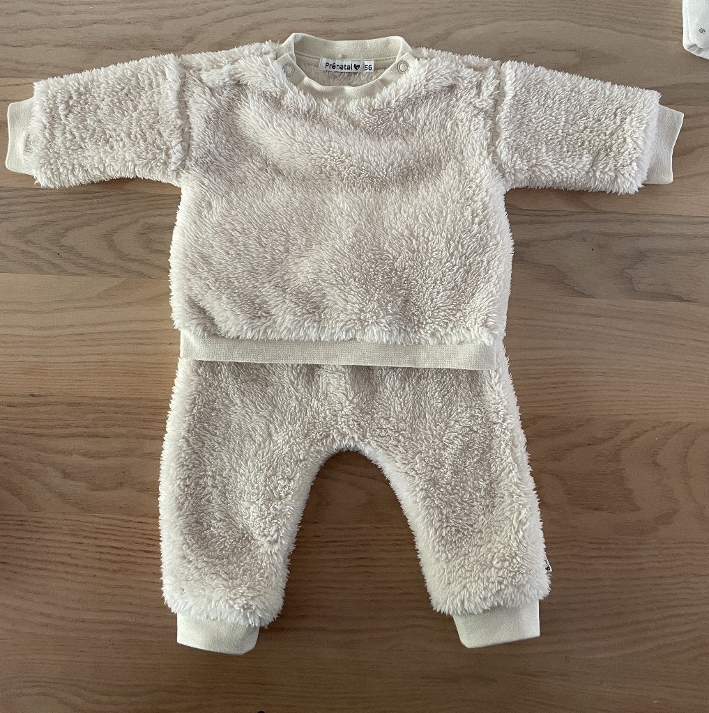 Prénatal newborn set sweater + broekje teddy beige maat 56, Prénatal, Jongetje of Meisje, Ophalen of Verzenden, Zo goed als nieuw