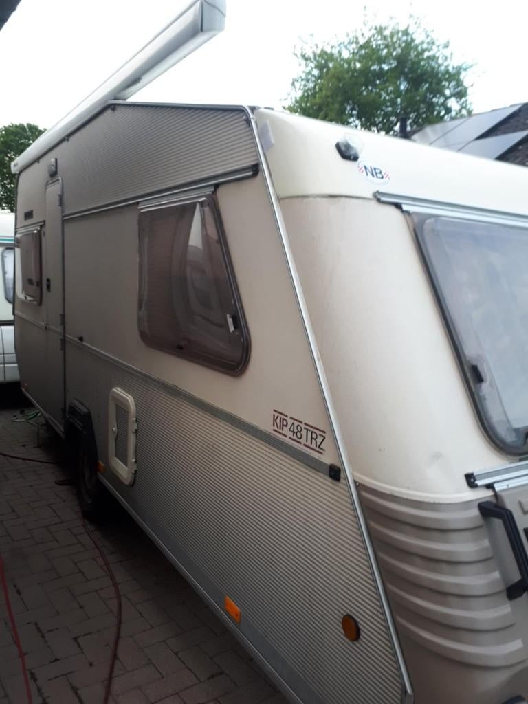 kip 480 trz 4 pers met voortent geheel compleet, 2 aparte bedden, Rondzit, Kip, Schokbreker