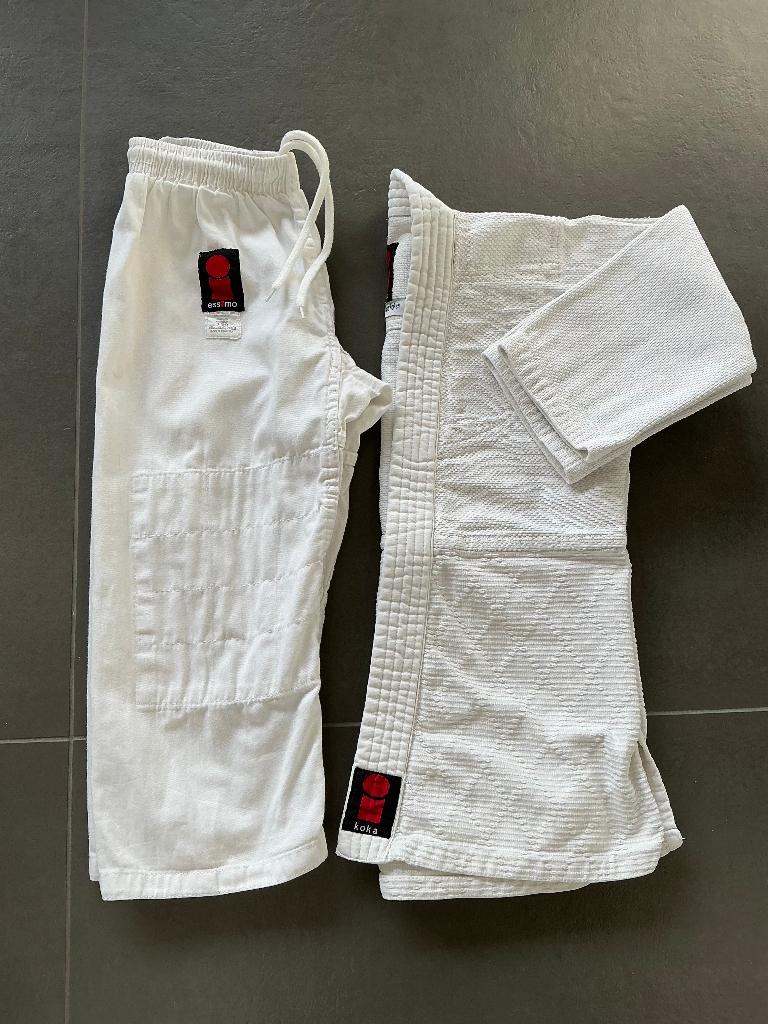 Judopak, Essimo design Patrick van Kalken , maat 120, Sport en Fitness, Vechtsporten en Zelfverdediging, Gebruikt, Maat XS of kleiner