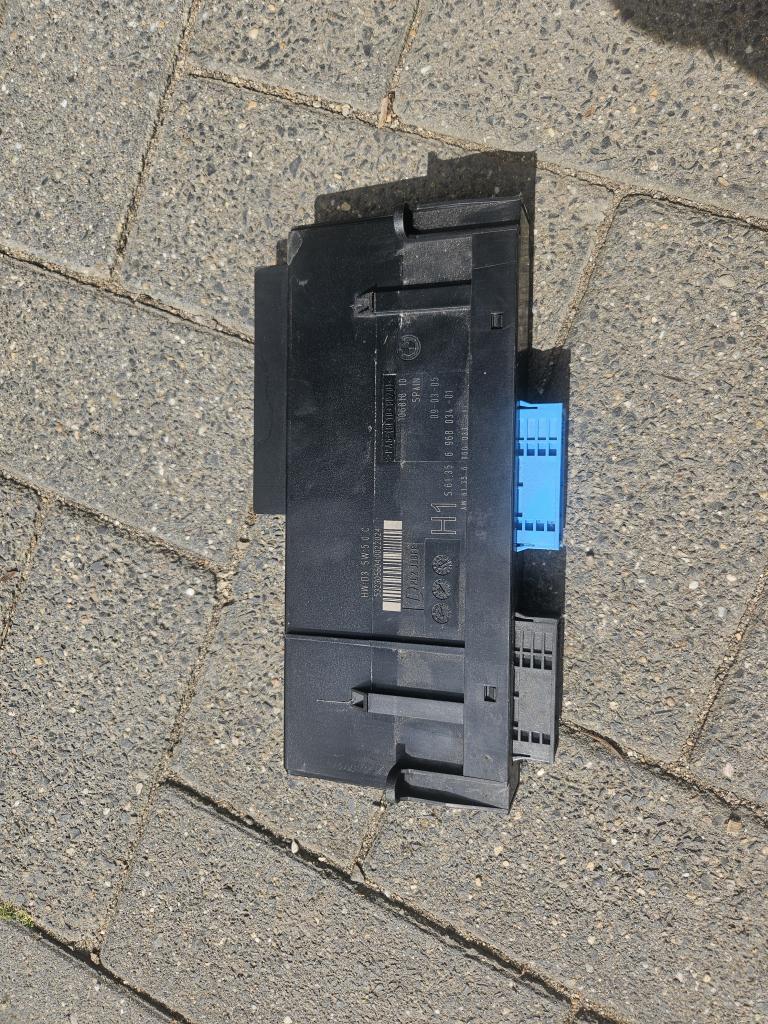 BODY CONTROL MODULE BMW E90, Niet ingevuld, Gebruikt, Niet ingevuld, Ophalen of Verzenden