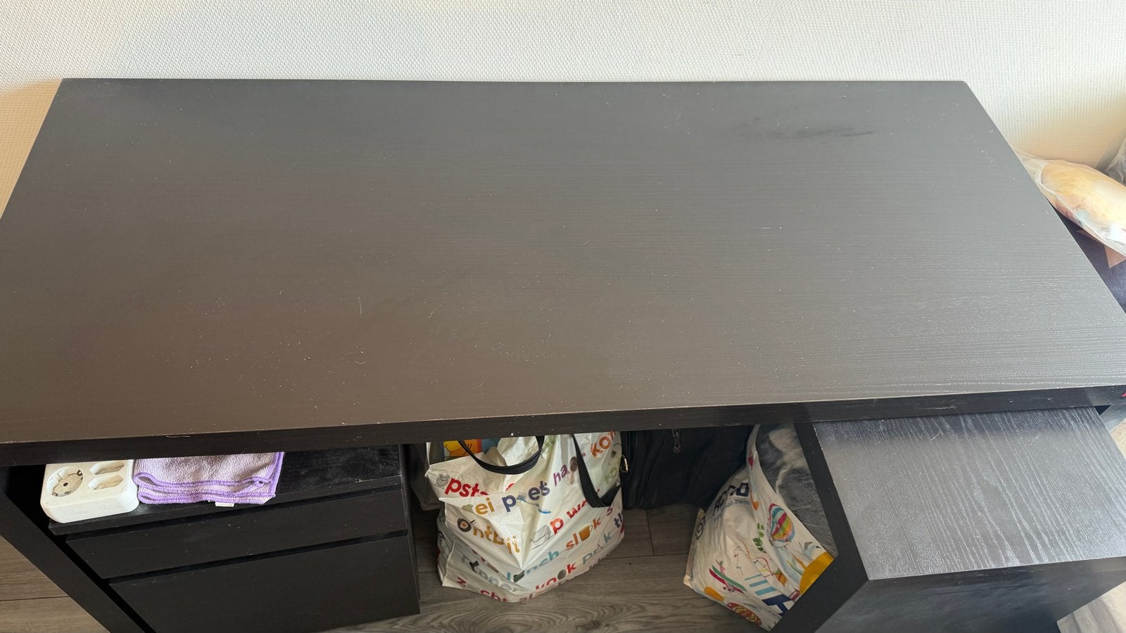 Bureau met uitklapbare zijblok en lades - Donkerbruin, Ophalen, Gebruikt, 65 cm, Spaanplaat of MDF