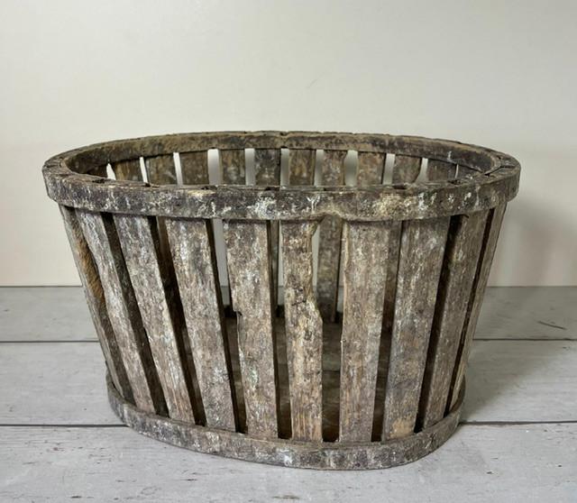 Vintage Franse houten pluk bak met latjes voerbak (ovaal), Gebruikt, Mand, Ophalen of Verzenden, Ovaal