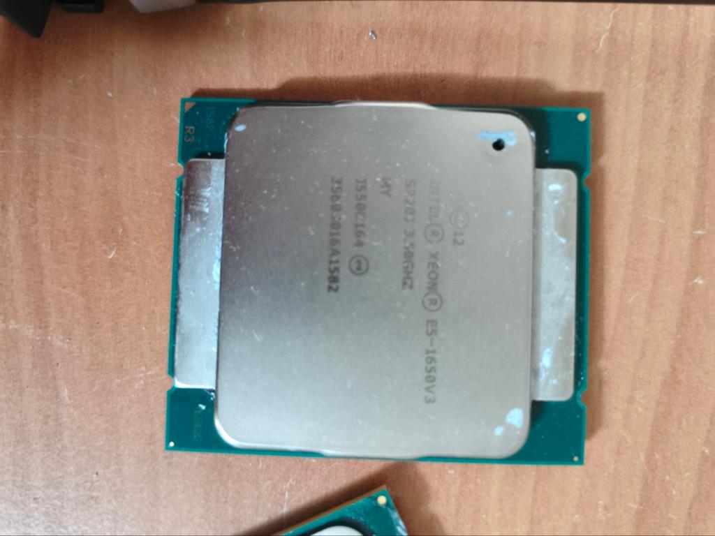 Server xeon processor cpu, Ophalen of Verzenden, Refurbished, Overige, 3 tot 4 Ghz
