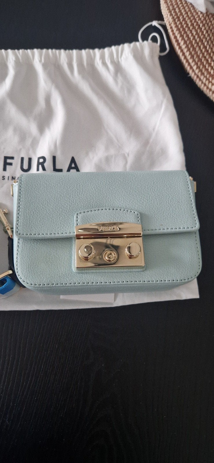 Furla tas crossbody, Ophalen of Verzenden, Zo goed als nieuw, Zwart