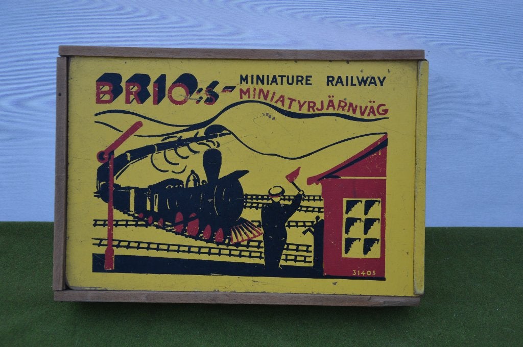 Oude houten kist van Brio met originele Brio treinbaan 50`s, Ophalen of Verzenden