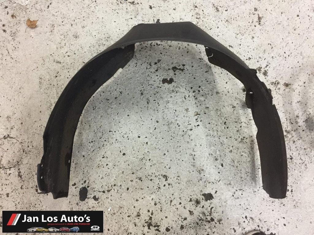 Modderkuip rechtsvoor Audi 80 B4 ('91-'95) 895821172A, Gebruikt, Voor, Bumper, Audi