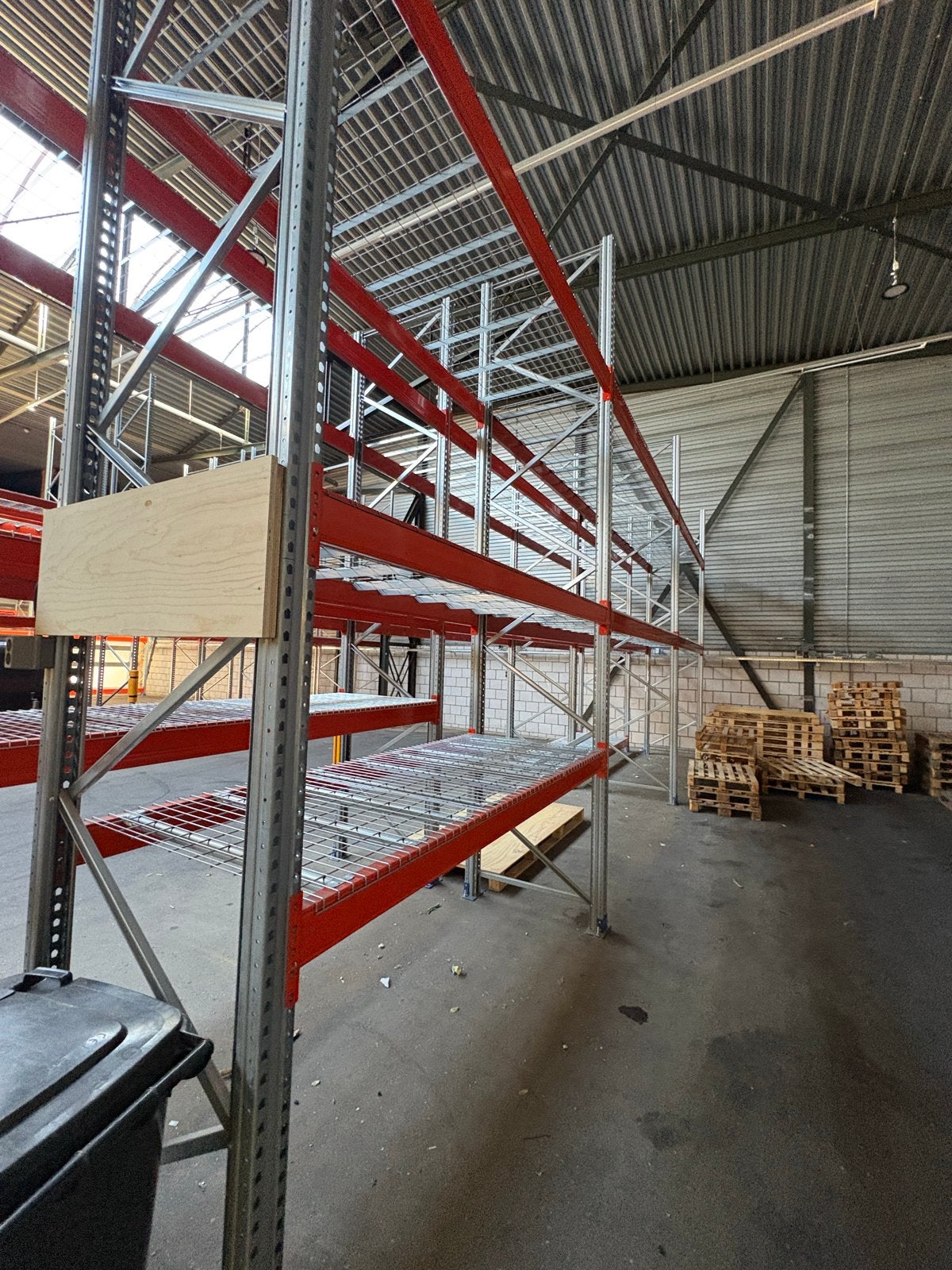 Foto 4 van Gebruikte Begra Palletstellingen en Magazijnstellingen