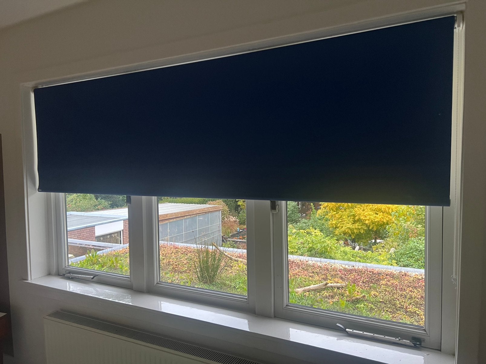 Veneta blauw rolgordijn, Huis en Inrichting, Ophalen, Overige merken, Zo goed als nieuw, 249 cm